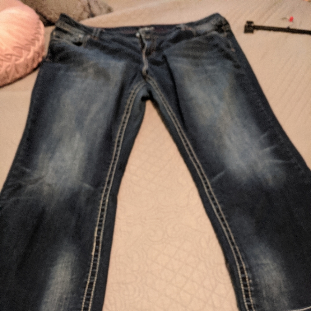 Jeans